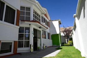 Bolivian Rooms & Suites (Zona Sur)